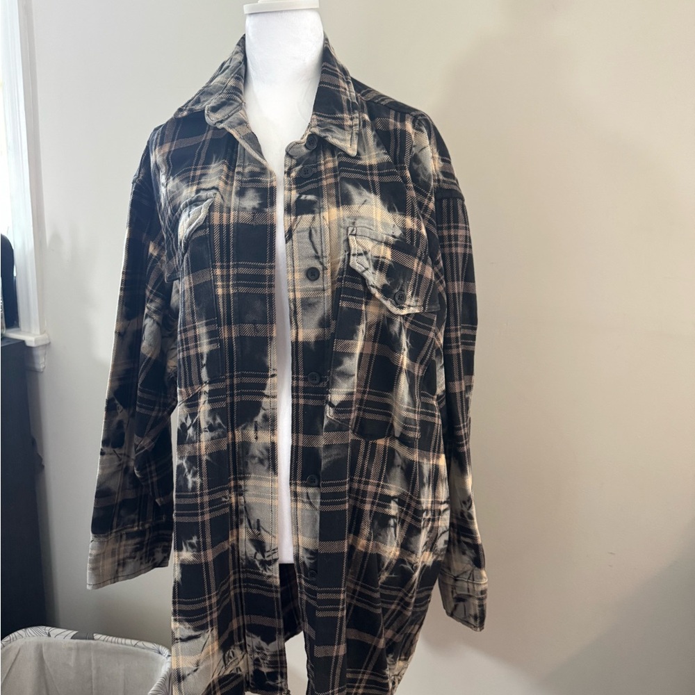 Plaid Women's Jacket in Black and Tan